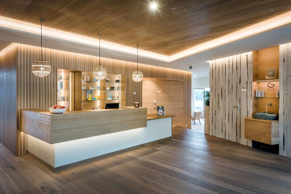 Genussdorf Gmachl - Hotel & Spa Бергхайм Экстерьер фото