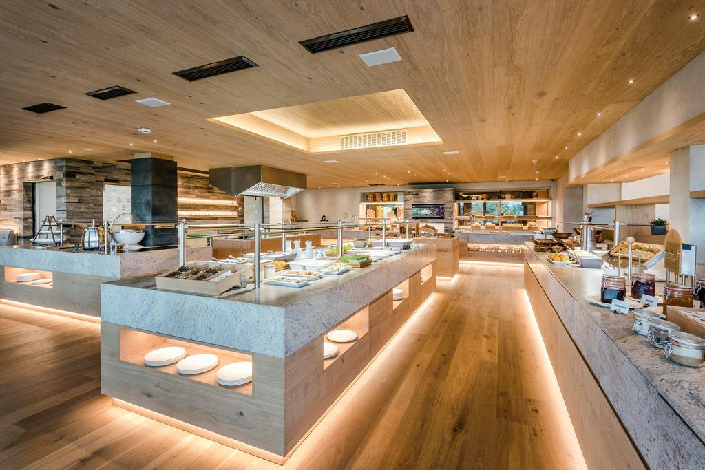 Genussdorf Gmachl - Hotel & Spa Бергхайм Экстерьер фото