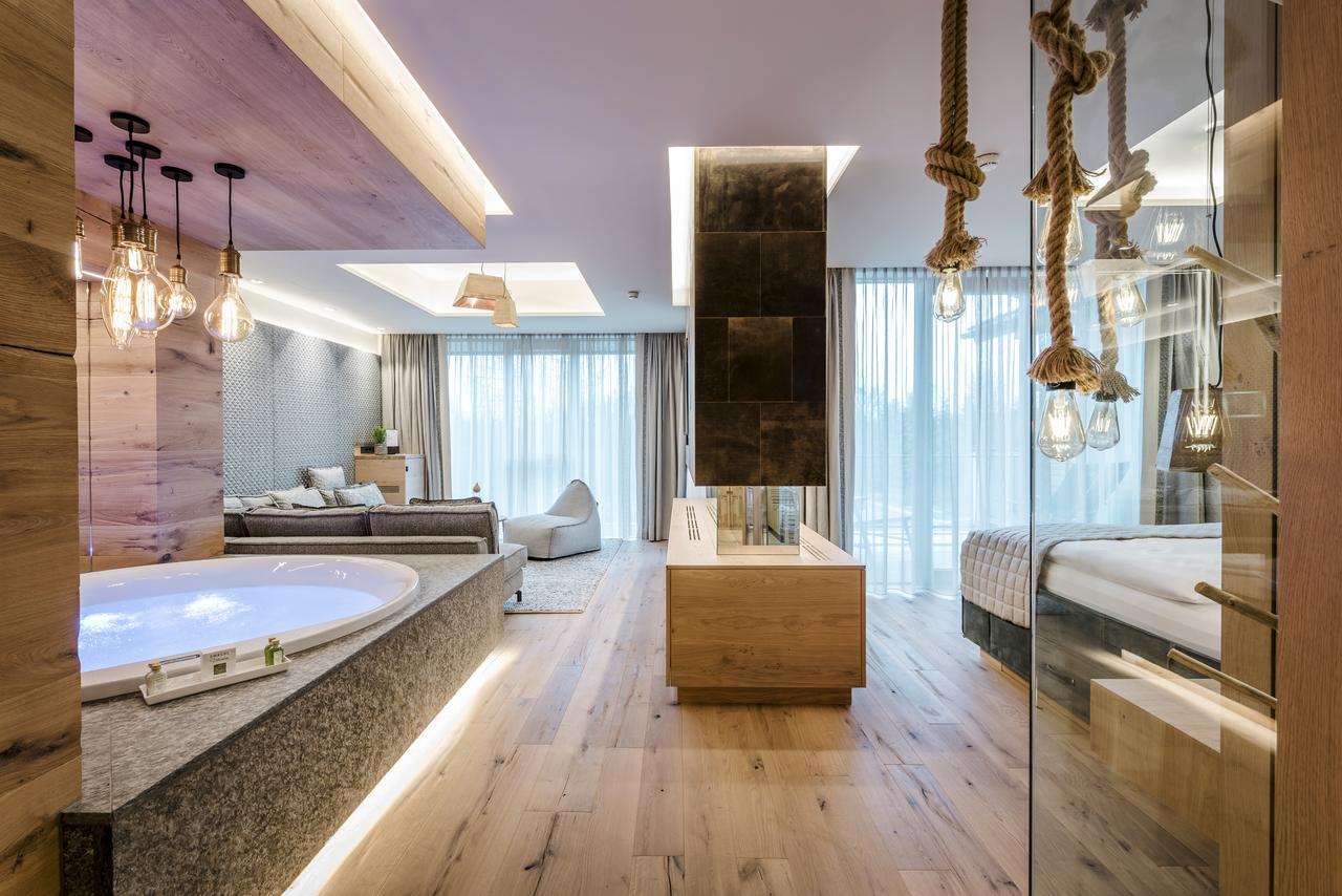 Genussdorf Gmachl - Hotel & Spa Бергхайм Экстерьер фото